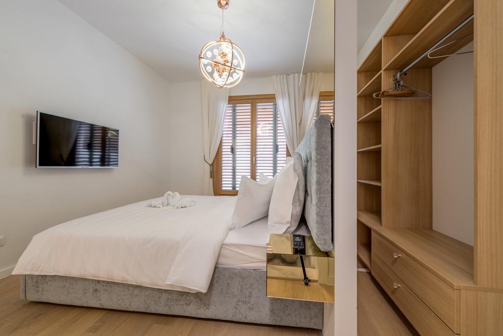 Apartment Carnation Спліт Екстер'єр фото